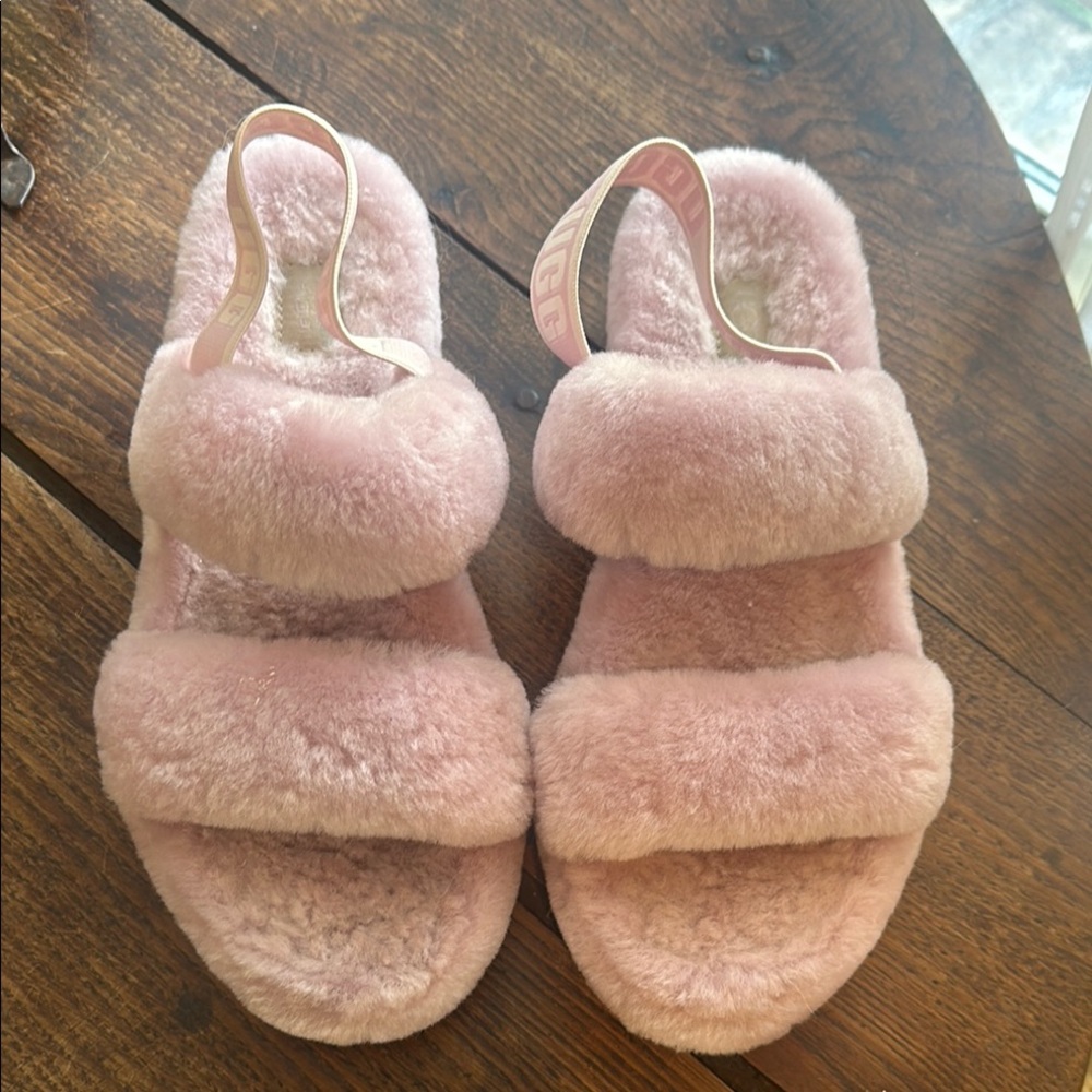 UGG Fluffy Pink Sandals